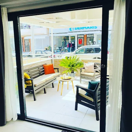 Daire Ezgi's With Terrace In Marmaris